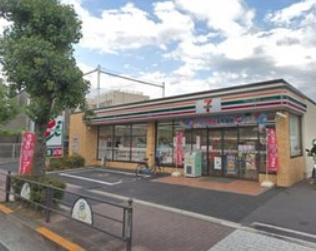 コンビニ　セブンイレブン練馬田柄3丁目店（コンビニ）まで231m
