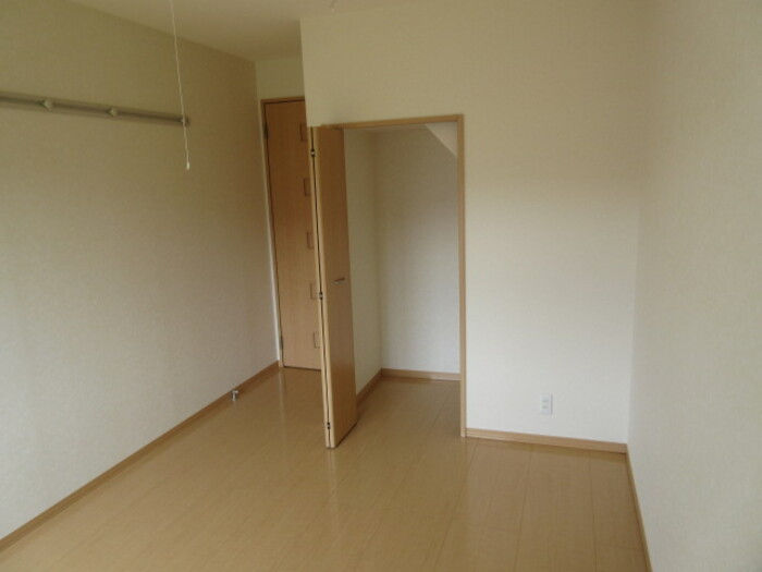 COMFORT RESIDENCE IIの内装写真