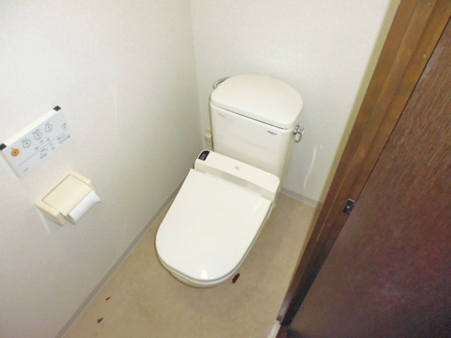 トイレ　清潔感のあるトイレ