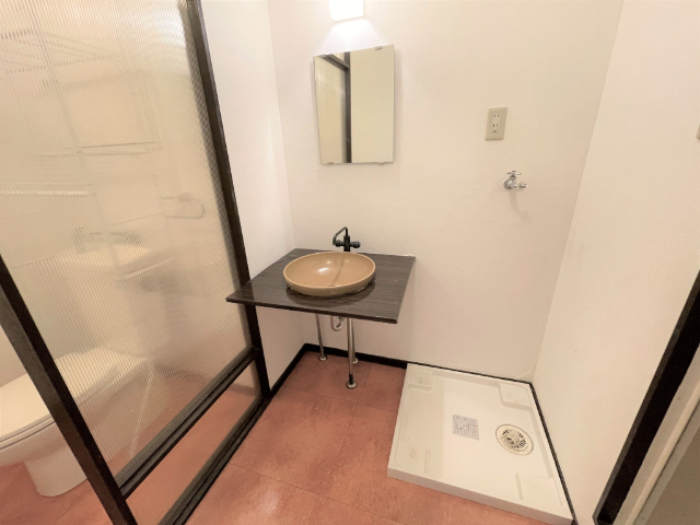 洗面設備　オシャレな洗面台