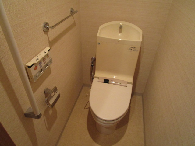 トイレ　別室参考写真