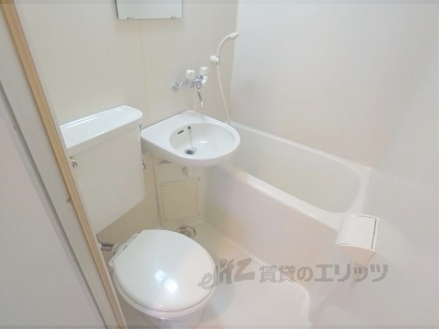 バス・シャワールーム　ユニットバス