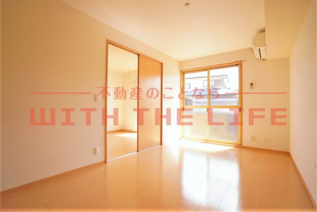 居室・リビング　使いやすい居間です