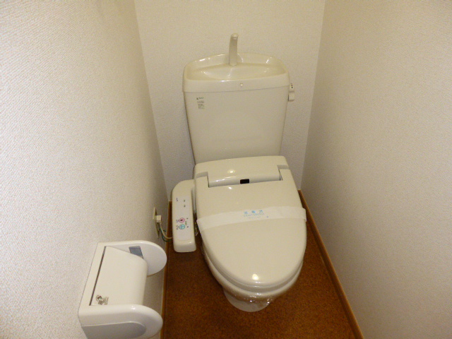 トイレ　ウォシュレット