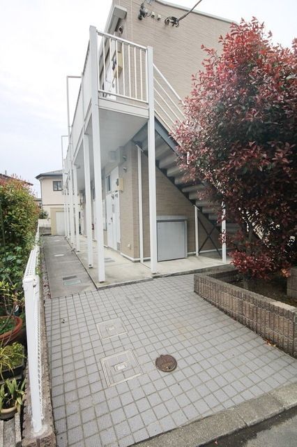 エントランス　★見学希望等はタウンハウジング中央林間店までお気軽に♪★