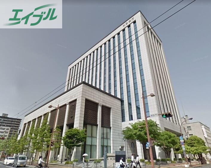 銀行　中国銀行本店（銀行）まで135m