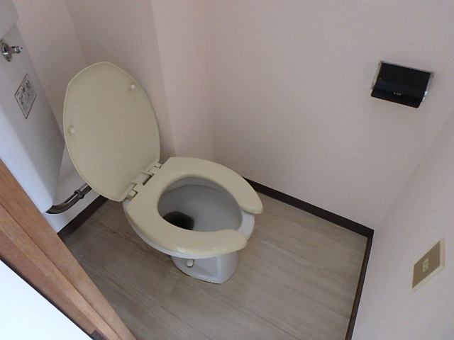 トイレ　トイレ