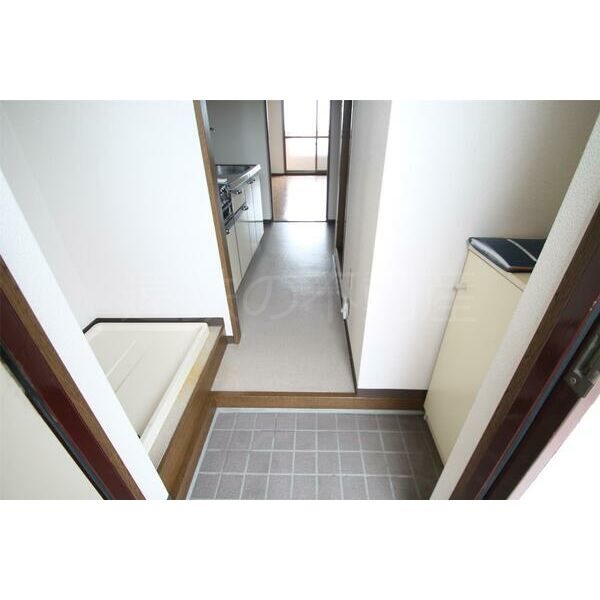 玄関　現況優先