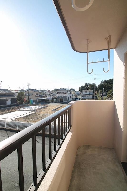 バルコニー　現況優先