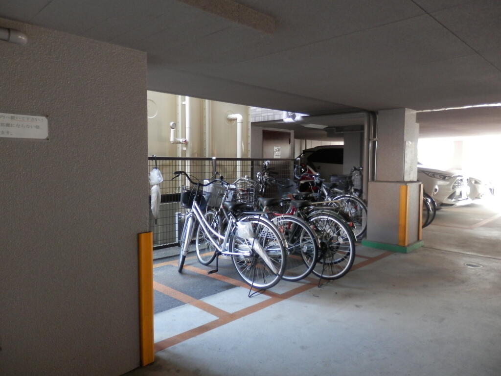 阪急今津線 小林駅 徒歩2分 4階建 築30年の外観写真