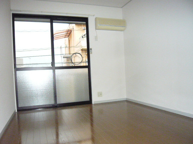 居室・リビング　居室