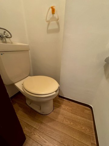 トイレ　コンパクトで使いやすいトイレです