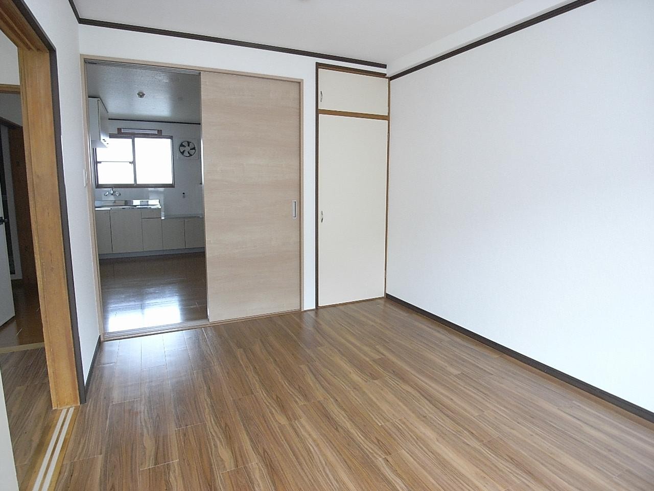 居室・リビング　洋室