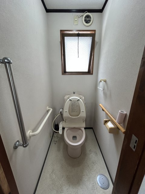トイレ　２階トイレ