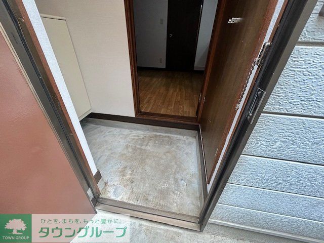 玄関　バルコニー