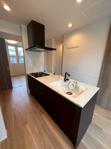 キッチン　★食洗器付きのワイドなシステムキッチン