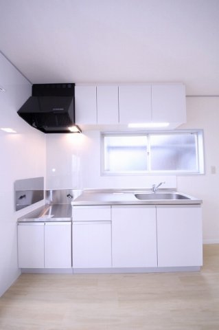 キッチン　きれいなキッチンです/同型タイプの別のお部屋のお写真です