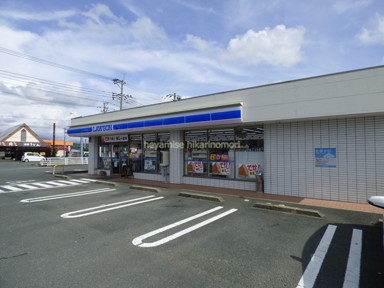 コンビニ　ローソン菊池大琳寺店（コンビニ）まで735m