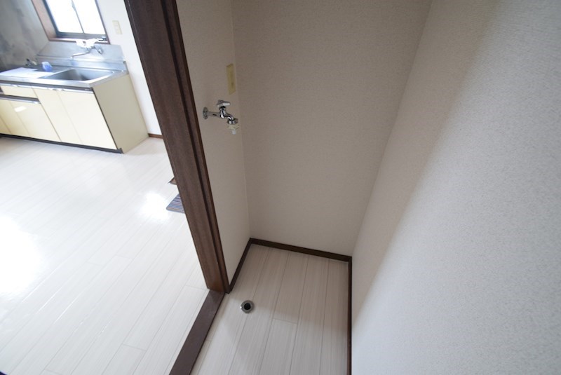 洗面設備　同じ建物部屋の部屋です。参考写真