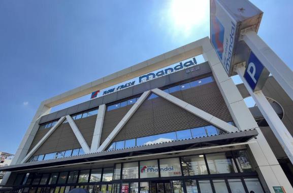 スーパー　mandai(万代) 志紀店（スーパー）まで437m