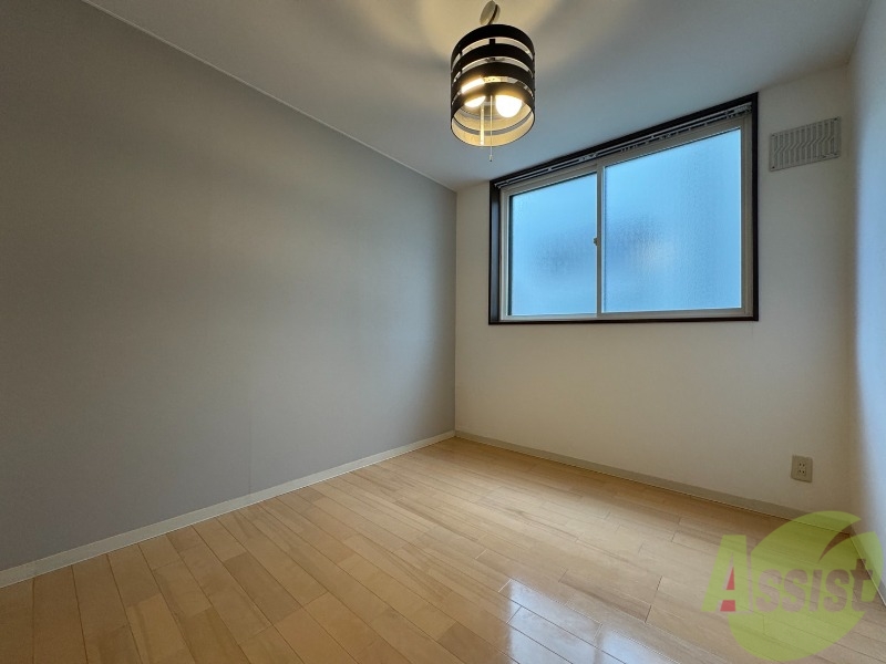 その他部屋・スペース　寝室です。部屋をどう使うかはあなた次第です！