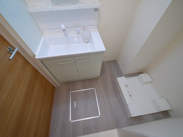 洗面設備　広い洗面スペース