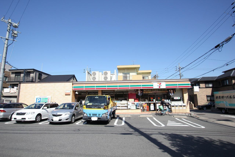 コンビニ　セブンイレブン 名古屋千成通店（コンビニ）まで27m