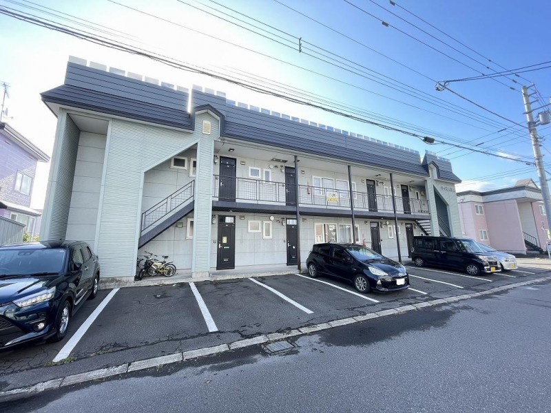 駐車場　外観２