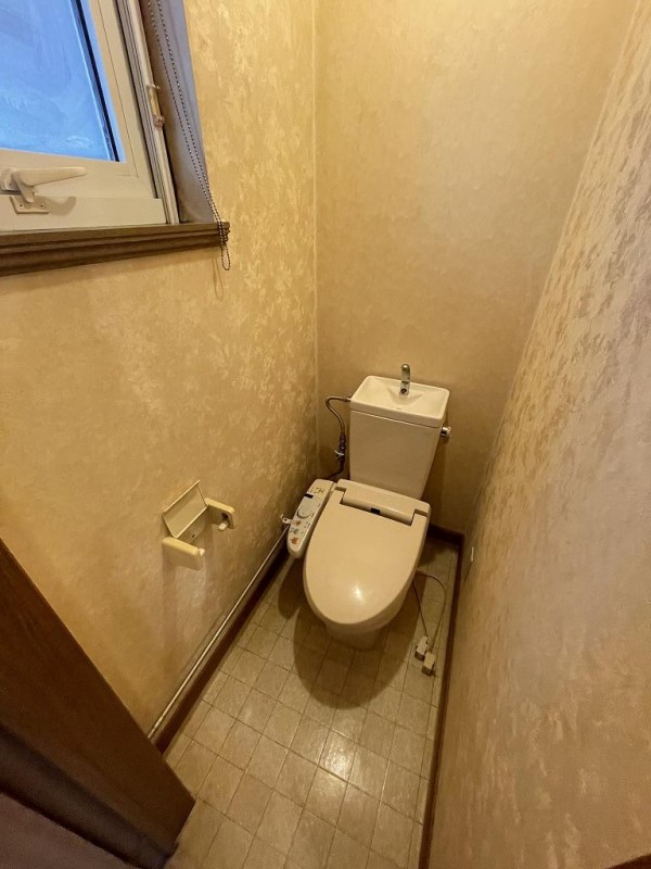 トイレ　トイレ