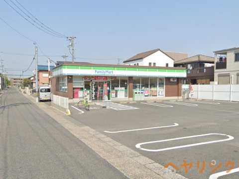 コンビニ　ファミリーマート名古屋平中町店（コンビニ）まで429m