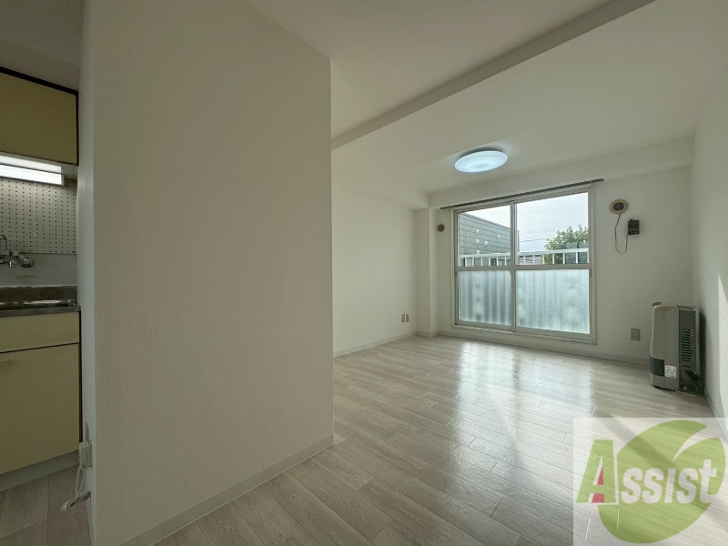 その他部屋・スペース　別角度から撮ってみました。イメージ付きそうですか？