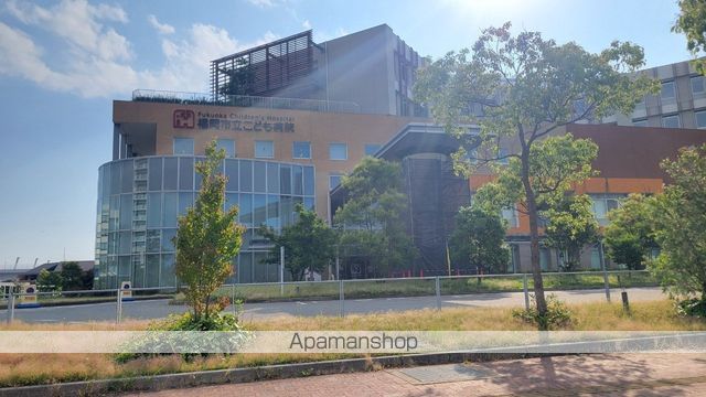 病院　福岡市立こども病院（病院）まで483m