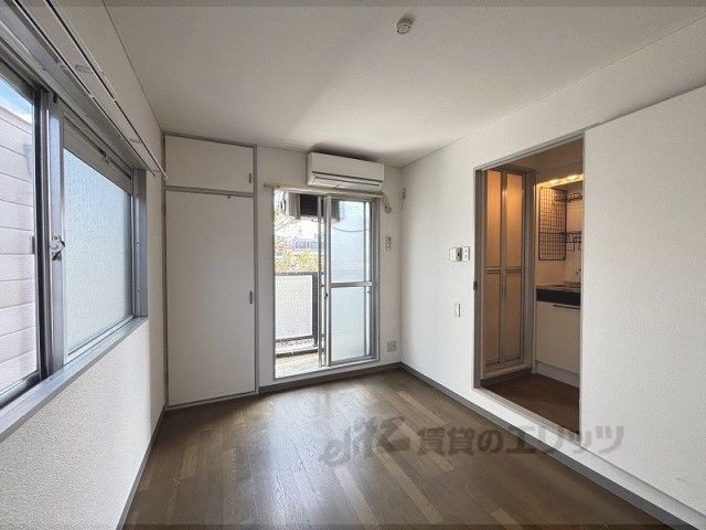 居室・リビング　洋室