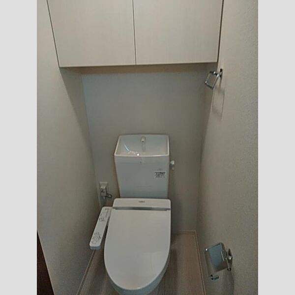 トイレ　シンプルで使いやすいトイレです