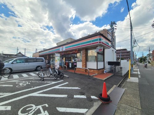 コンビニ　セブンイレブン名古屋今池南店（コンビニ）まで268m