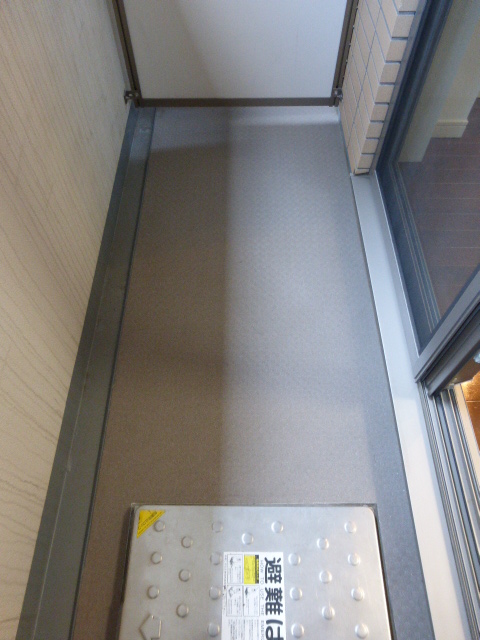 バルコニー　バルコニー