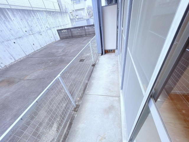 バルコニー　お問い合わせはミニミニ徳重店まで！