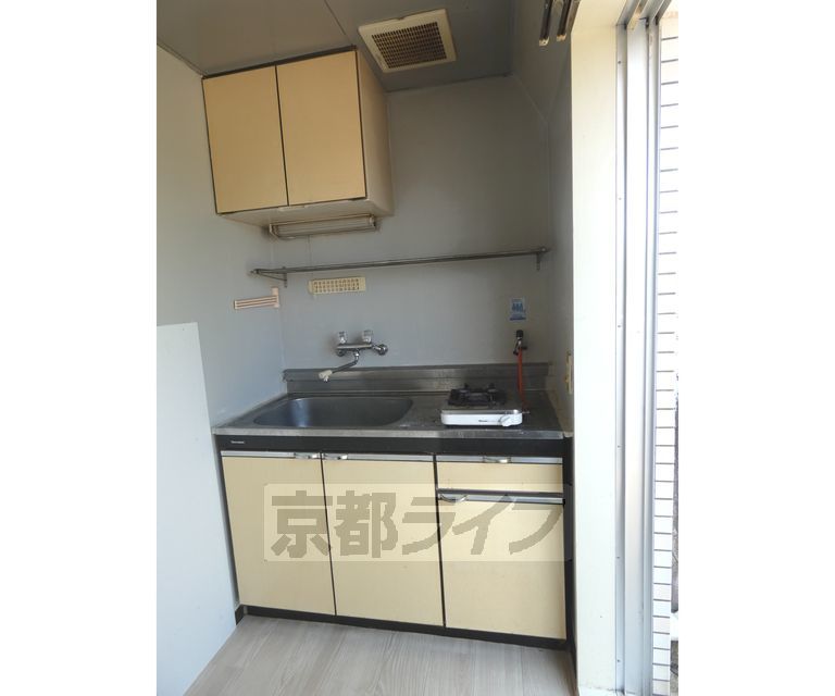 キッチン　キッチン全体です