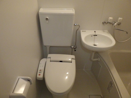 トイレ　シャワートイレ