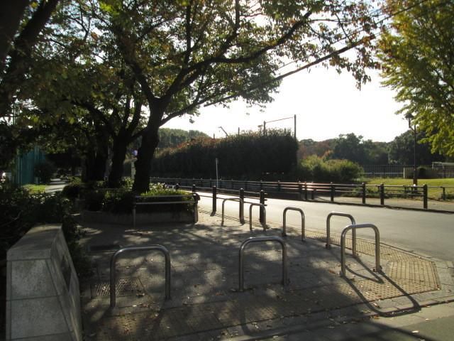 公園　和田堀公園（公園）まで717m