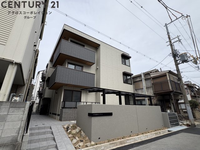 建物外観　オートロック付き