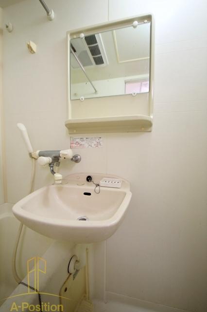 洗面設備　ディナスティ福島