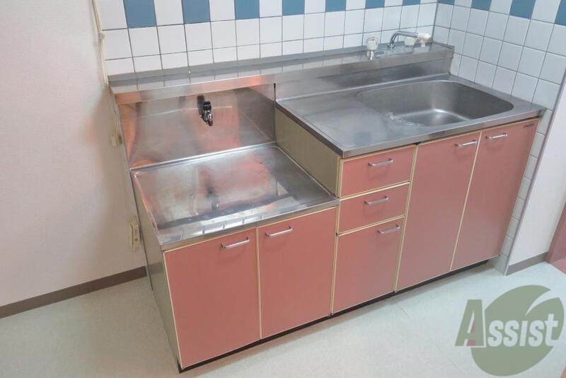 キッチン　キッチンはシンプルで使いやすいですよねー。お料理楽しみですね