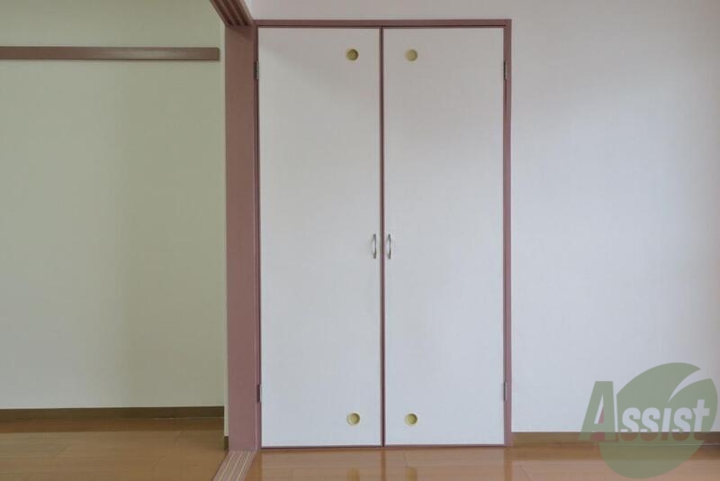 収納　閉じた状態の収納になりますー。大きくて使いやすそうですねー。