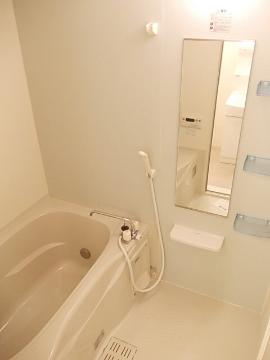 バス・シャワールーム　追焚と乾燥機能付バス