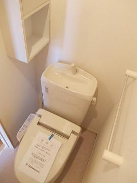 トイレ　シャワー付トイレ