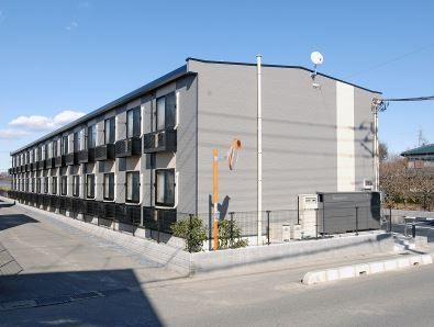 建物外観　駐車場