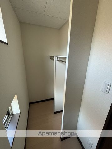 レオネクストエスタシオネスの内装写真