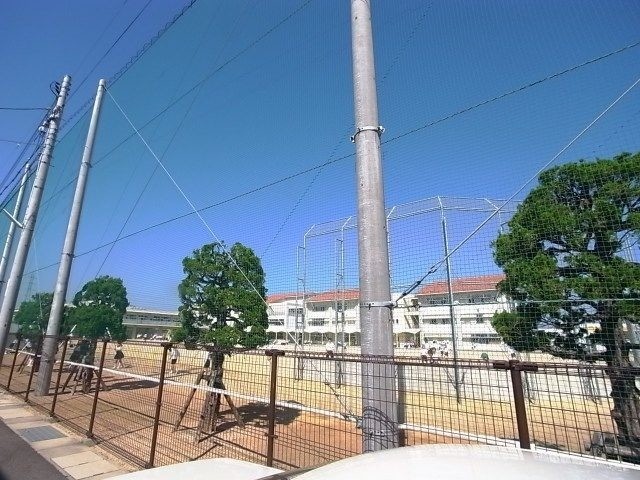 小学校　倉敷南小学校（小学校）まで924m