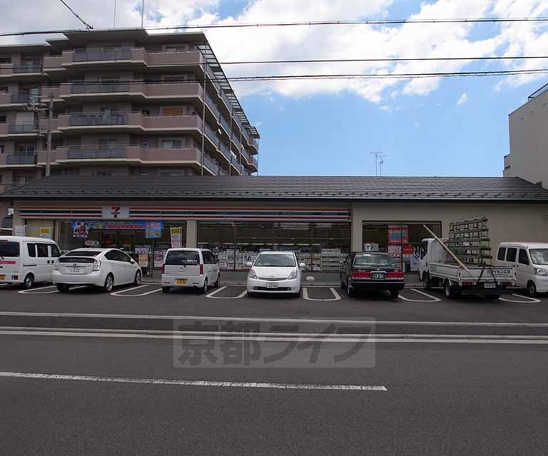 コンビニ　セブンイレブン京都壬生川仏光寺（コンビニ）まで381m
